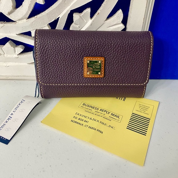 Dooney & Bourke Pebble Medium Wallet Plum Wine NWT - Picture 1 of 6